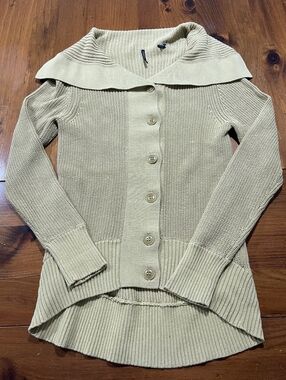 Isda & Co Womens Tan Chunky Knit Button Up Mock Neck Cardigan Sweater Size Small